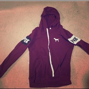 🚫TRADED!!🚫 Maroon PINK Hoodie!!